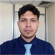Licenciado en Informática imparte clases prácticas de programación, desarrollo web y IA para todas las edades en Madrid.
