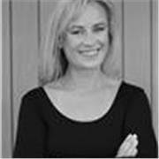 I am a pro at helping complete beginners on a healthier lifestyle journey.  Fun & friendly, let's find the right FIT for you! 