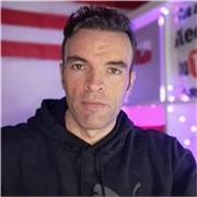 Me ofrezco para conversar en inglés para MEJORAR la pronunciación y la conversación