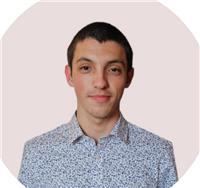 Étudiant en Diplôme Supérieur de Comptabilité et de Gestion (DSCG), je me tiens à votre disposition pour des cours de comptabilité allant jusqu'au BAC + 3