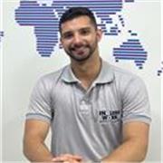 Profesor titulado en Inglés, con +12 años de experiencia, imparte clases dinámicas en formato online y presencial