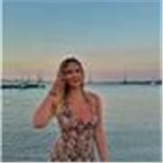 Profesora de inglés especializada en niños y adolescentes con bajo nivel o principiantes.