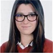 Estudiante de magisterio de primaria con mención en inglés apta para trabajar. Con experiencia previa dando clases de inglés. 