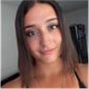 Profesora de inglés, con experiencia en hospitalidad