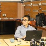 Docente con experiencia en bachillerato y universidad