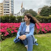 Cultura y moda, patronaje, confección, bordado, crochet, administración de empresa, programas informáticos, entre otros