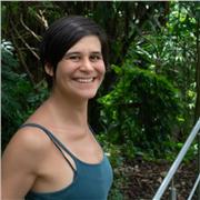 Instructora de yoga para todas las personas, más de 10 años de experiencia. Ofrezco clases personalizadas en Barcelona.