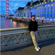 Laureato triennale in Ingegneria Gestionale con 110 propone lezioni di matematica e fisica per scuola media e superiore