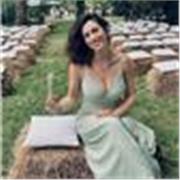 Offro ripetizioni online o in presenza (Genova/Savona) di chimica ma anche  biologia. Sono laureata in farmacia.