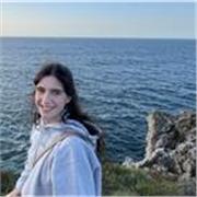 Estudiante de arquitectura e ingeniería de último curso preparada para dar clase desde primaria hasta bachillerato.