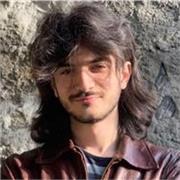 Studente appassionato di letteratura, offro ripetizioni di italiano, inglese, storia, storia dell'arte e aiuto compiti generico