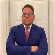 Sei alla ricerca di un insegnante serio e competente? Raccontami le tue esigenze, studieremo insieme un programma su misura per te