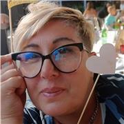 Laureata in chimica disponibile per lezioni on line
