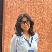 a medical student who loves making science fun and fascinating! I teach Biology from Grade 5 to IGCSE