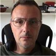 Laureato impartisce lezioni di Informatica