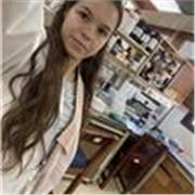 Profesora instructora universitaria  con más de 3 años de experiencia, preparada  para dar clases a estudiantes de grado. 