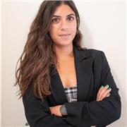 Profesora de lengua y literatura, escritura creativa, redacción, comunicación