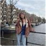 Udzielam korepetycji z angielskiego dzieciom i młodzieży już od 4 lat. Wspieram pomagam i uczę zdrowego i mądrego podejścia