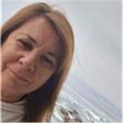 Profesora nativa da clases de español con conocimientos de inglés e italiano