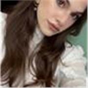 Laureata in Lingue esperta in AI, lezioni personalizzate di Inglese e Spagnolo. A Salerno o Online, per studenti, bambini e adulti