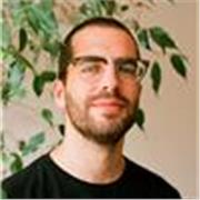 Native English and fluent spanish tutor with 2 years' experience of private English lessons for children and adults online. 

