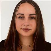 Profesora de Lengua Castellana y Literatura para todos los niveles y edades.