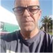 Persona titulada en catalán, doy clases a personas que necesiten y quieran aprender 