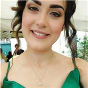 Sei alla ricerca di un insegnante serio e competente? Contrattami