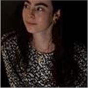 Profesora dedicada y con cinco años de experinecia se ofrece para dar clases particulares, online o presencial. 