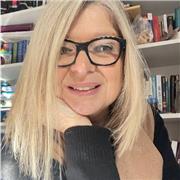 Coach professionista, trainer in soft skills e consulente in organizzazione aziendale. Ti insegno l’approccio del coaching