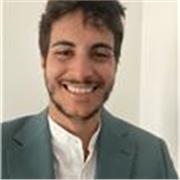 Ingegnere chimico che da ripetizioni a ragazzi/e di medie e superiori nelle materie scientifiche