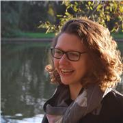 Profesor de francés nativa. Soy una estudiante erasmus de Bélgica en Madrid hasta junio