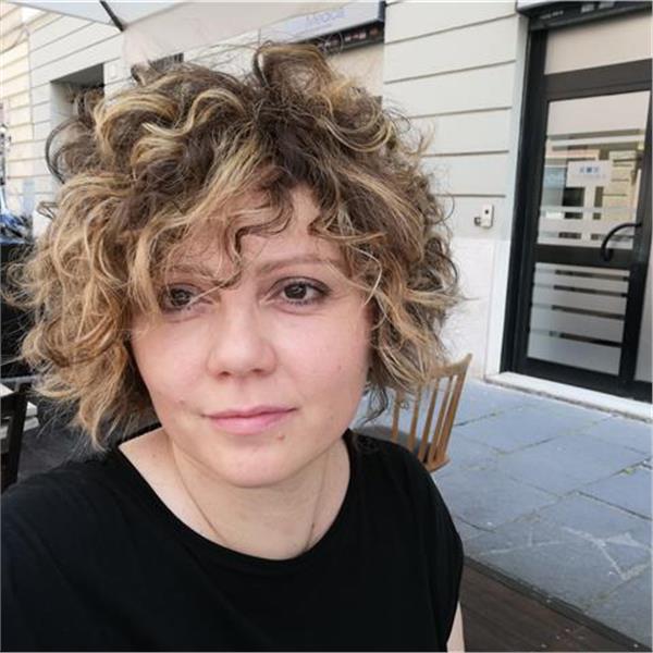 Paola Porciello Letuelezioni.it