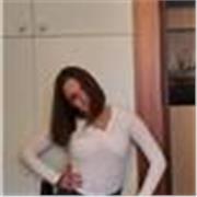 Ragazza universitaria che frequenta il terzo anno di ingegneria meccanica al Politecnico offre ripetizioni di matematica per ragazzi delle scuole elementari, medie e superiori