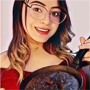 Técnica en cocina nacional e internacional que le gusta trasmitir sus conocimientos