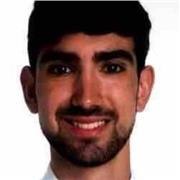 Estudiante de Ingeniería electrónica dispuesto a transmitir su conocimiento a los demás