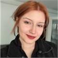 Kolayca İngilizce öğrenmenize ve gelişiminize yardımcı olmak için buradayım.