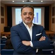 Profesor de Oratoria, Comunicación Estratégica y Liderazgo con más de 20 años de experiencia