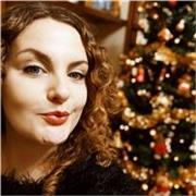 Laureata il lingue, letterature e culture straniere (inglese e francese) e prossima alla seconda laurea per l'insegnamento, offro la possibilità di lezioni, ripasso e aiuto compiti in francese e inglese.