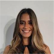 Graduada en periodismo y estudiante de Educación Infantil imparte clases de Inglés y Lengua Castellana para todas las edades
