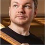Professioneller Gitarrist bietet Unterricht in klassischer Gitarre, Akustikgitarre, E-Gitarre, Ukulele, Mandoline und Bassgitarre 