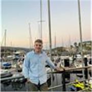 Antes de mudarme a España era profesor de inglés como segunda lengua para inmigrantes y refugiados de los Estados Unidos. 