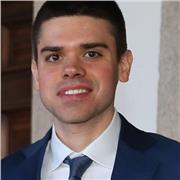 Dottore di ricerca in Filosofia con esperienza accademica e di supplenza in liceo per lezioni e assistenza per esami e Tesi