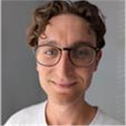 Experienced English Teacher offering bespoke, supportive tutoring for students preparing for GCSEs and A-Levels
