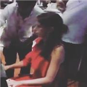 Offro lezioni di pianoforte di livello base e intermedio. Referenziata e con esperienza.