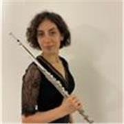 Musicista professionista, insegno flauto traverso, musica d'insieme e educazione musicale a tutti i livelli!