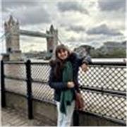 Offro lezioni private ad adulti e studenti che vogliono migliorare il proprio livello di inglese. 