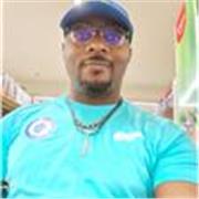 Enseignant hyper fort en français à la disposition de tous