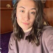 Soy trabajadora, hábil y educada. Doy clases a niños de primaria y de 1 de la eso