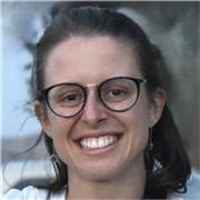 Sono una laureata in archeologia con la passione per le lingue. Posso aiutarti nello studio di materie umanistiche e linguistiche